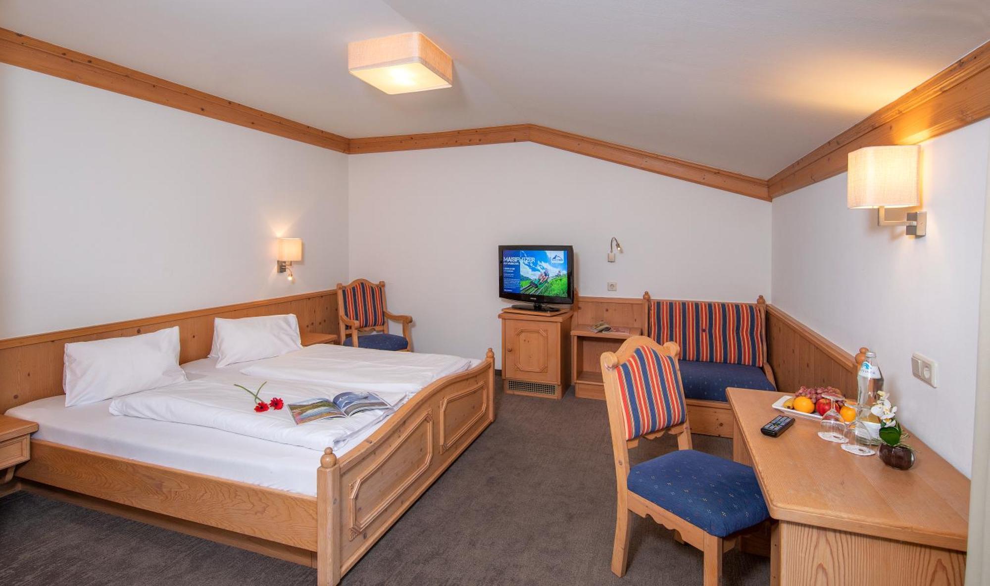 Hotel Tauernhof Капрун Екстериор снимка
