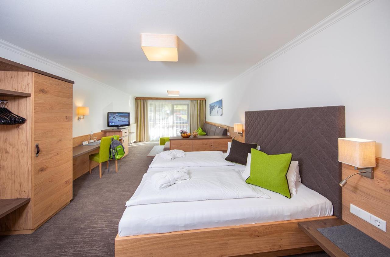 Hotel Tauernhof Капрун Екстериор снимка